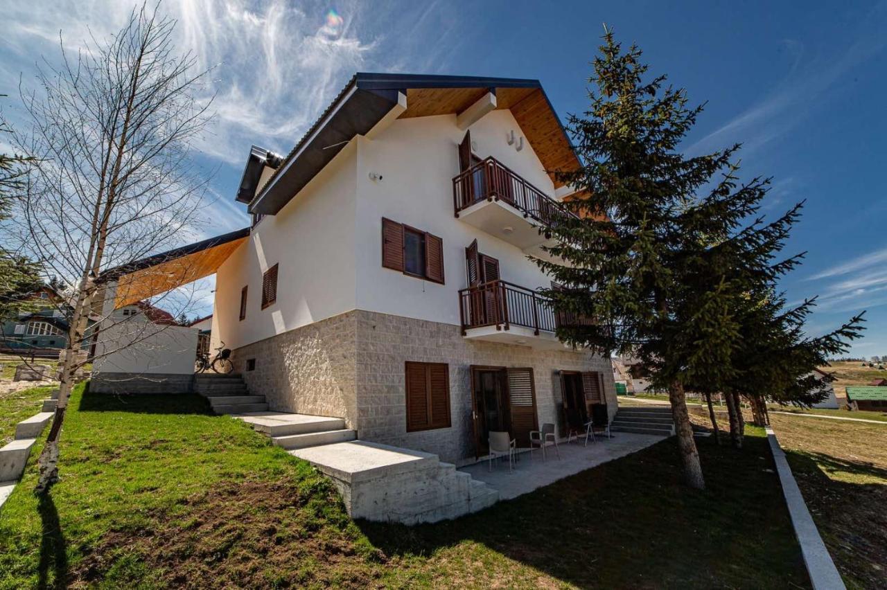 Turisticki Apartmani “Kraljeva Stolica” Žabljak Esterno foto