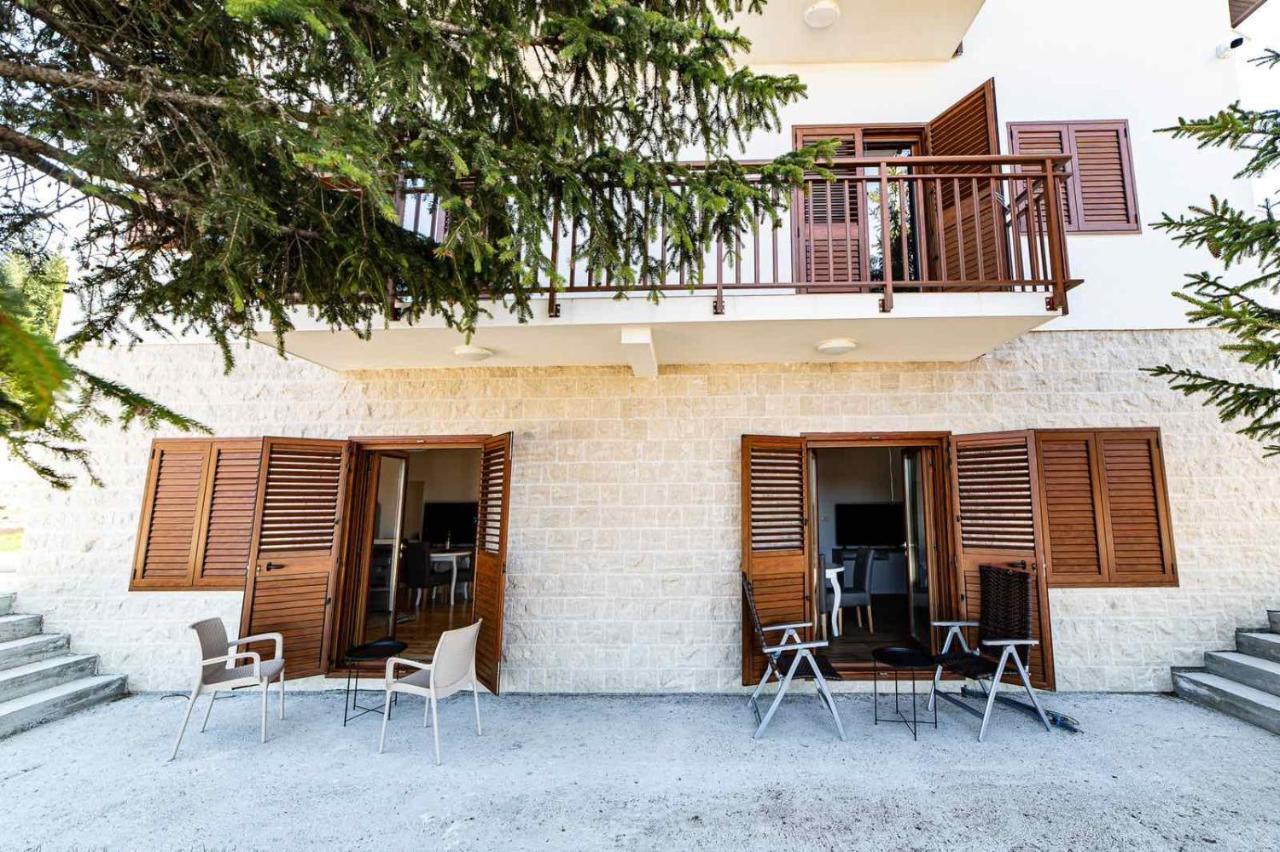 Turisticki Apartmani “Kraljeva Stolica” Žabljak Esterno foto