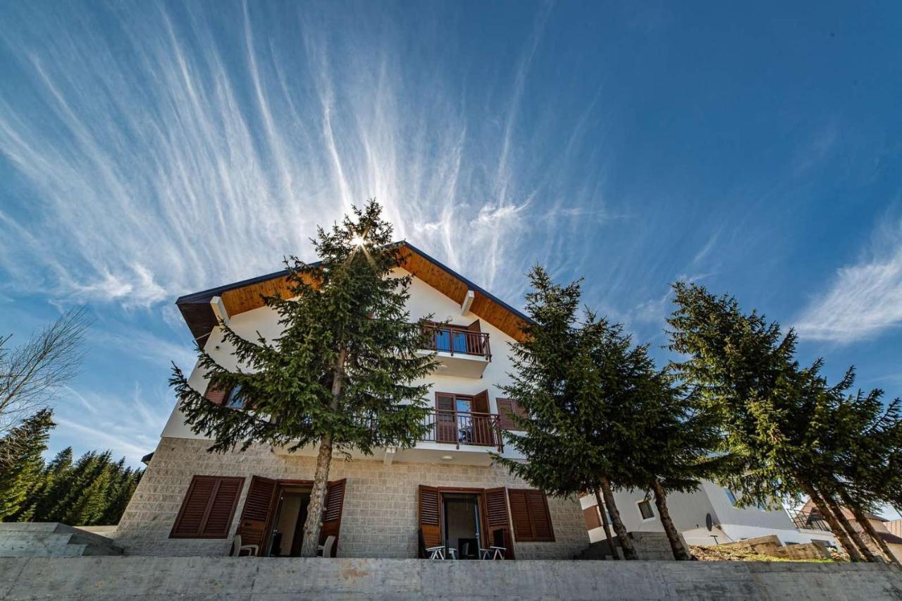 Turisticki Apartmani “Kraljeva Stolica” Žabljak Esterno foto