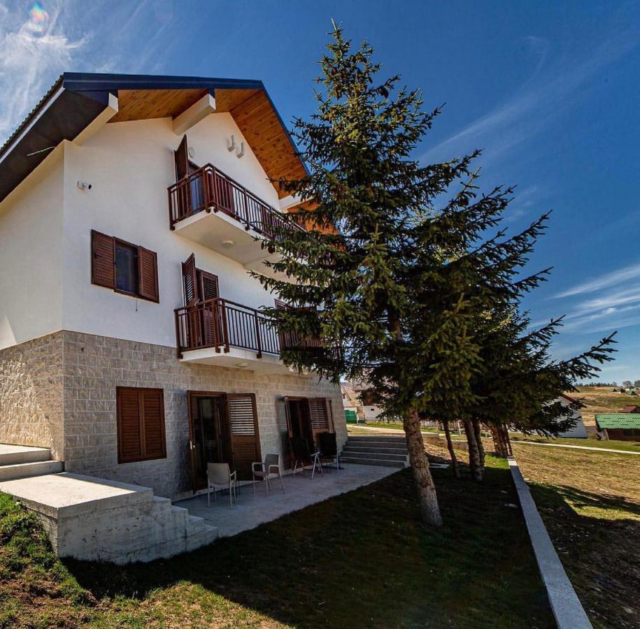 Turisticki Apartmani “Kraljeva Stolica” Žabljak Esterno foto