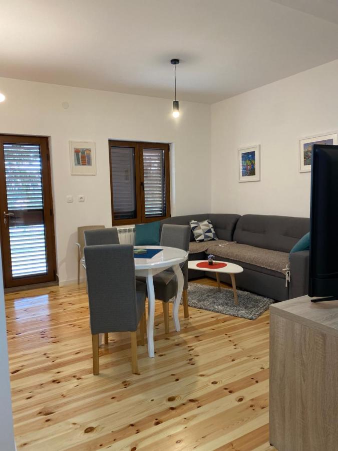 Turisticki Apartmani “Kraljeva Stolica” Žabljak Esterno foto